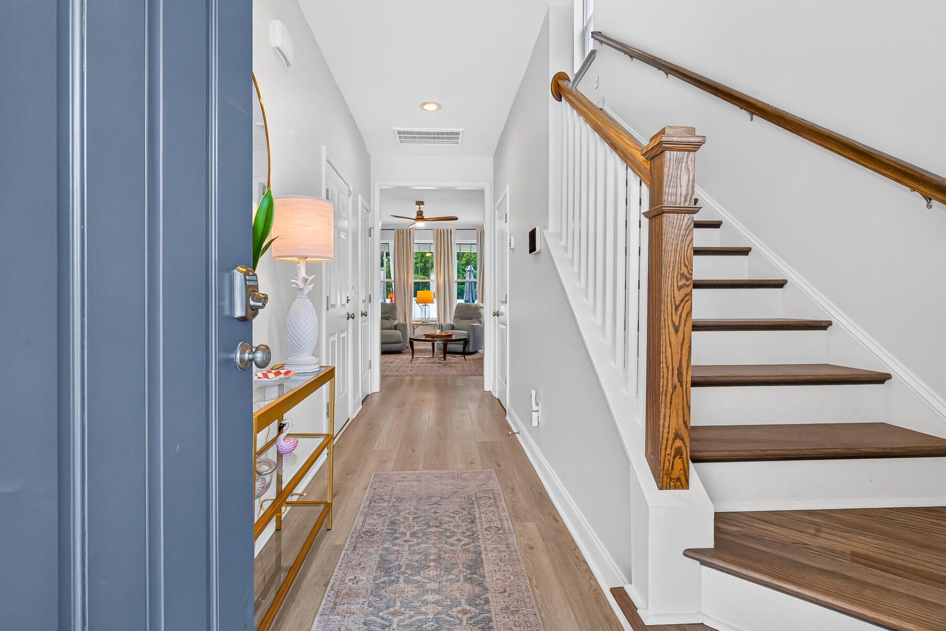 109 Hawthorne Landing Drive Photo 5
