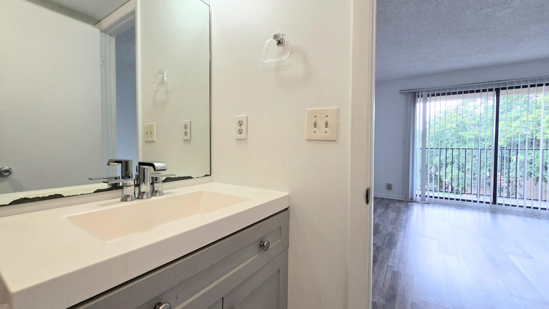 10001 W Atlantic Boulevard, Unit 327, Coral Springs, FL 33071 Photo