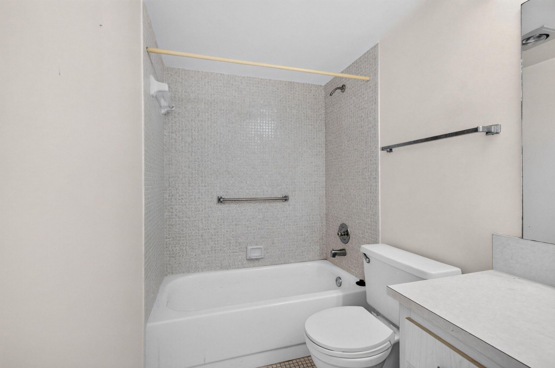 4044 Wolverton C, Boca Raton, FL 33434 Photo