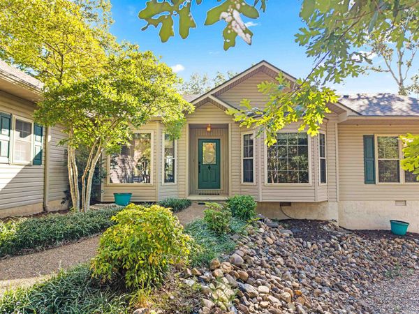 12 Vascongadas Way, Hot Springs Village, AR 71909