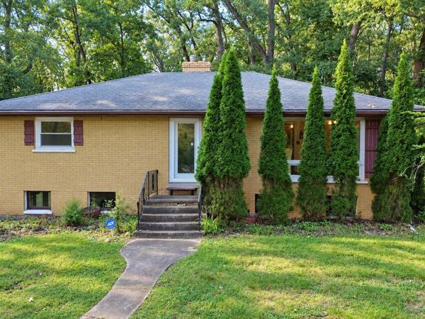 14822 Reeder Road, Crown Point, IN 46307