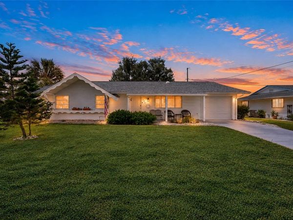 702 THUNDERBIRD AVENUE , SUN CITY CENTER, FL 33573