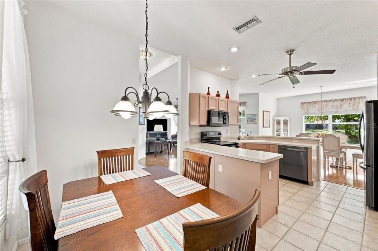 4002 2nd Dr NE , Bradenton, FL 34208 Photo