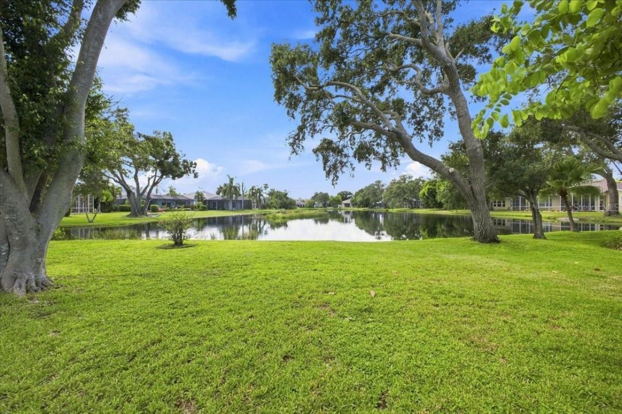 4002 2nd Dr NE , Bradenton, FL 34208 Photo