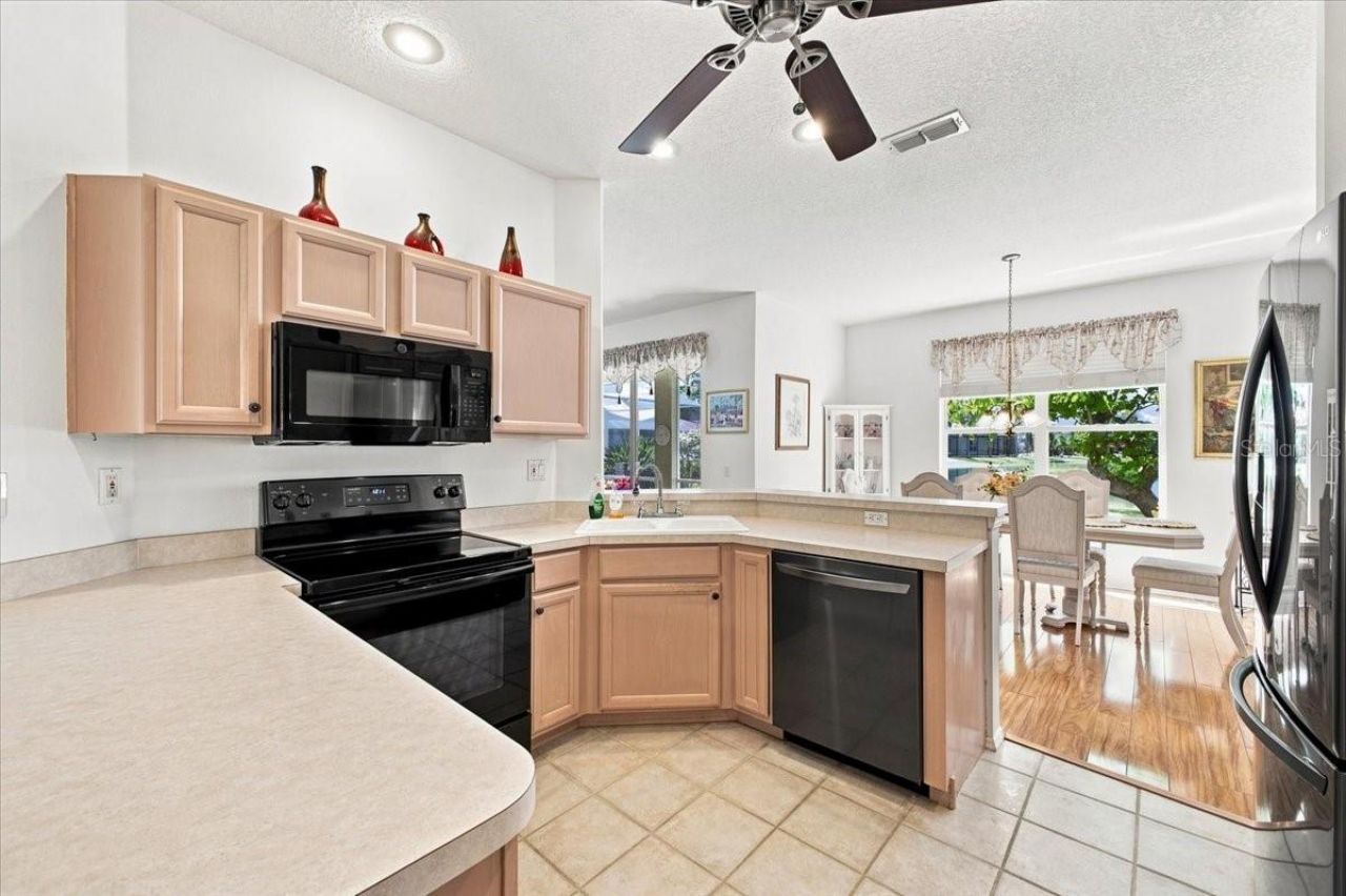4002 2nd Dr NE , Bradenton, FL 34208 Photo