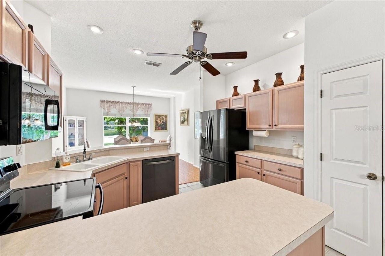 4002 2nd Dr NE , Bradenton, FL 34208 Photo