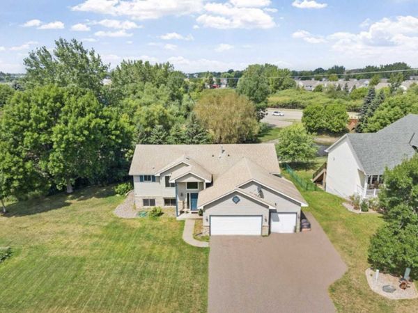 18566 96th Place N, Maple Grove, MN 55311