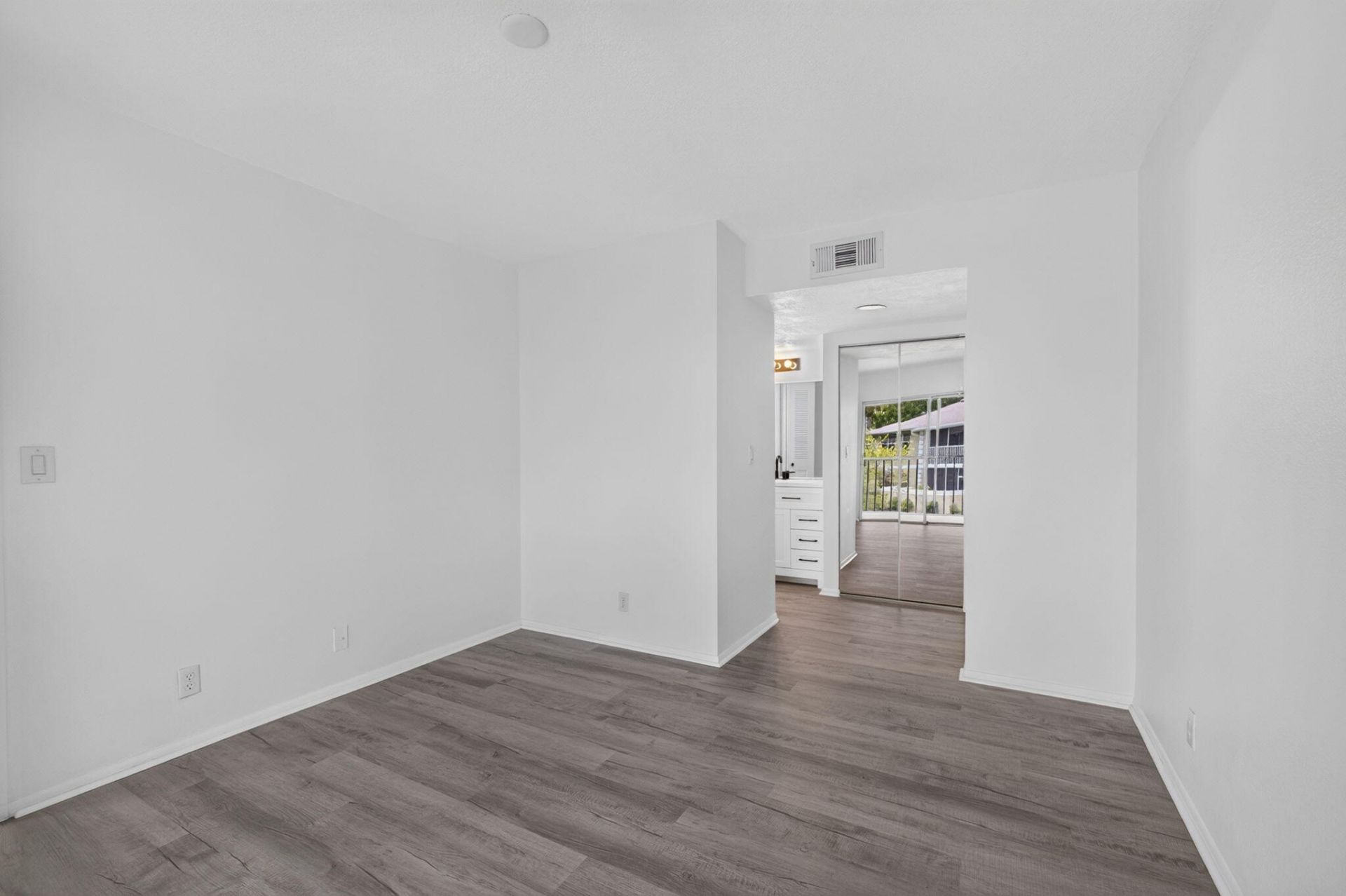 1536 SE Royal Green Circle, Unit 201, Port Saint Lucie, FL 34952 Photo