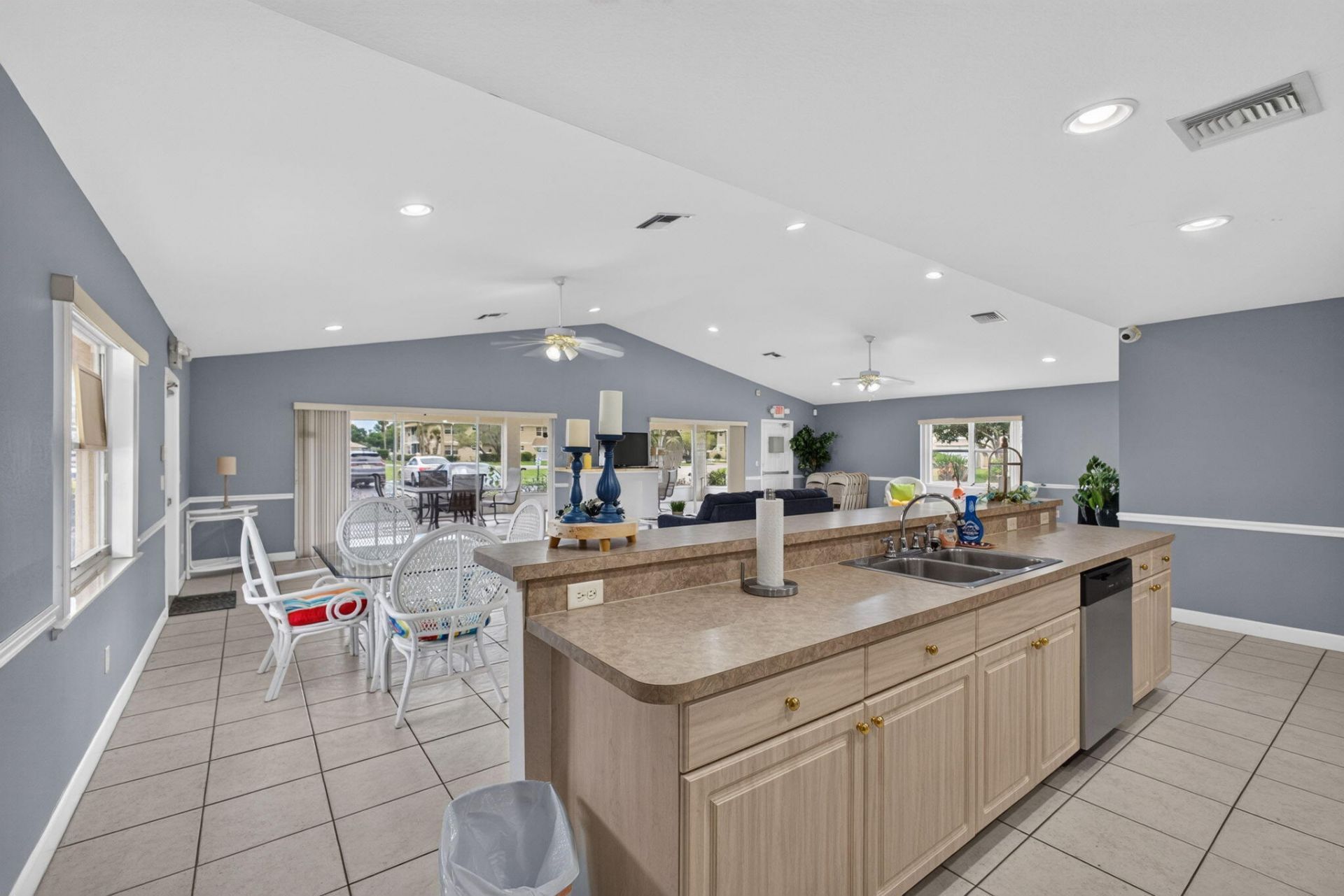 1536 SE Royal Green Circle, Unit 201, Port Saint Lucie, FL 34952 Photo