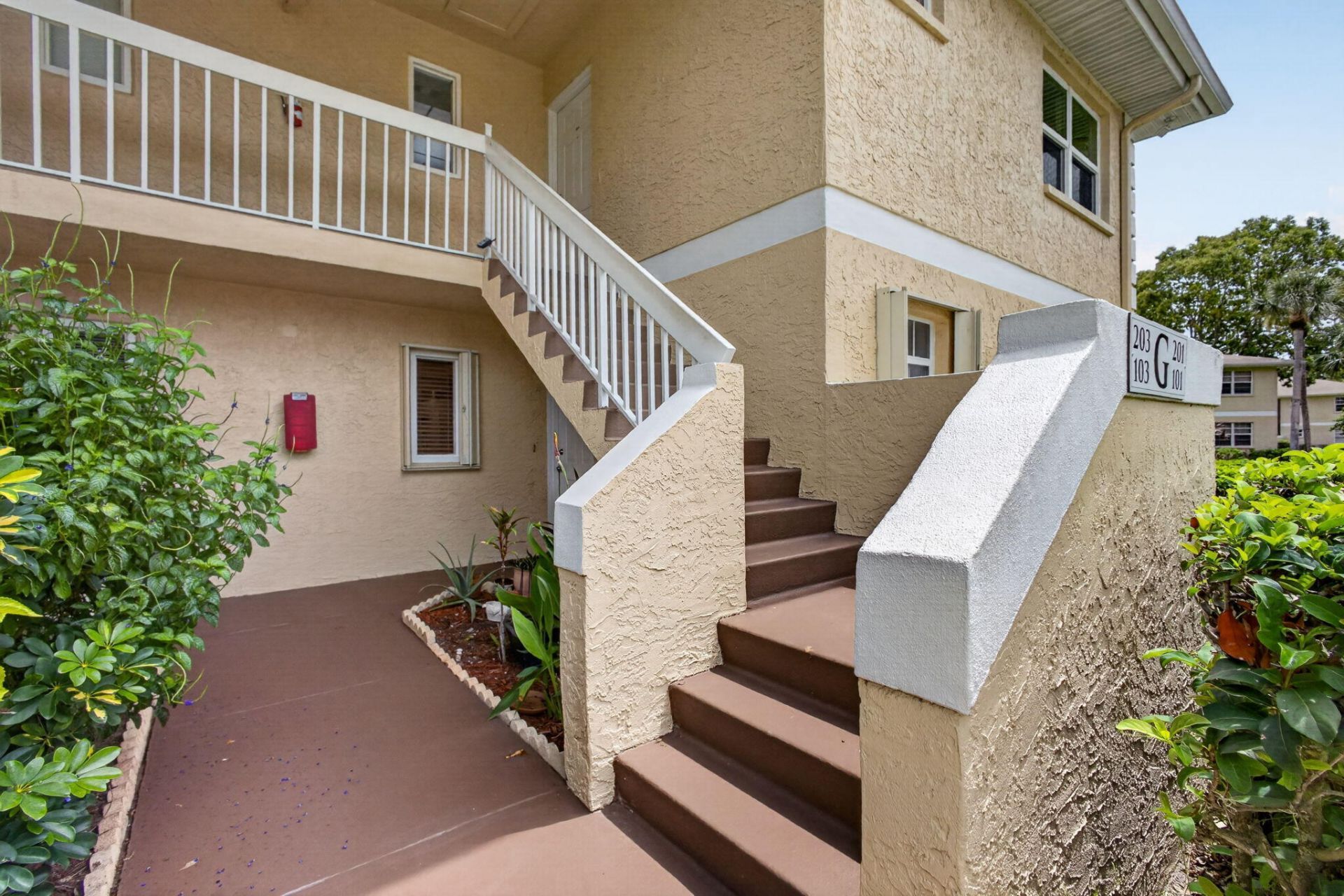 1536 SE Royal Green Circle, Unit 201, Port Saint Lucie, FL 34952 Photo