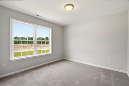 45 Bennington Ct photo 4