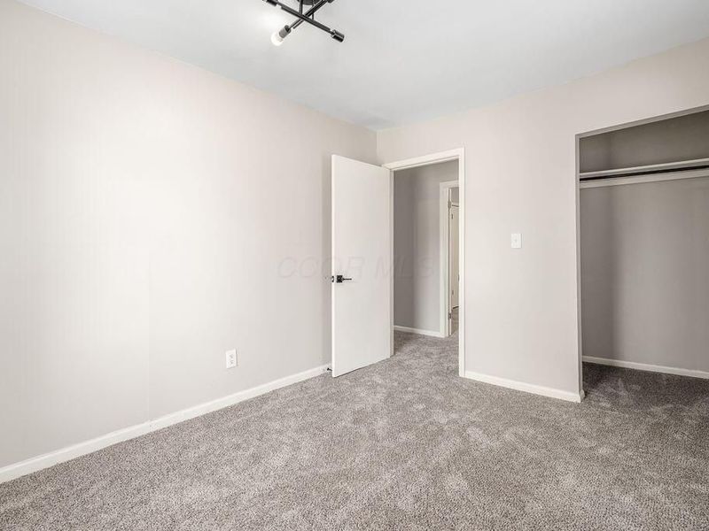 2115 Sullivant Avenue , Columbus, OH 43223 Photo 21