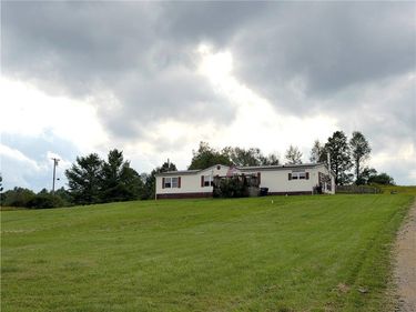 6795 Abbott Road , Franklinville, NY 14737