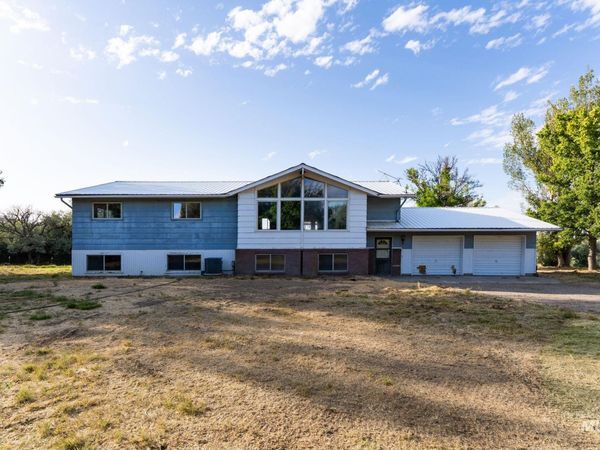 1296 E 4400 N, Buhl, ID 83316
