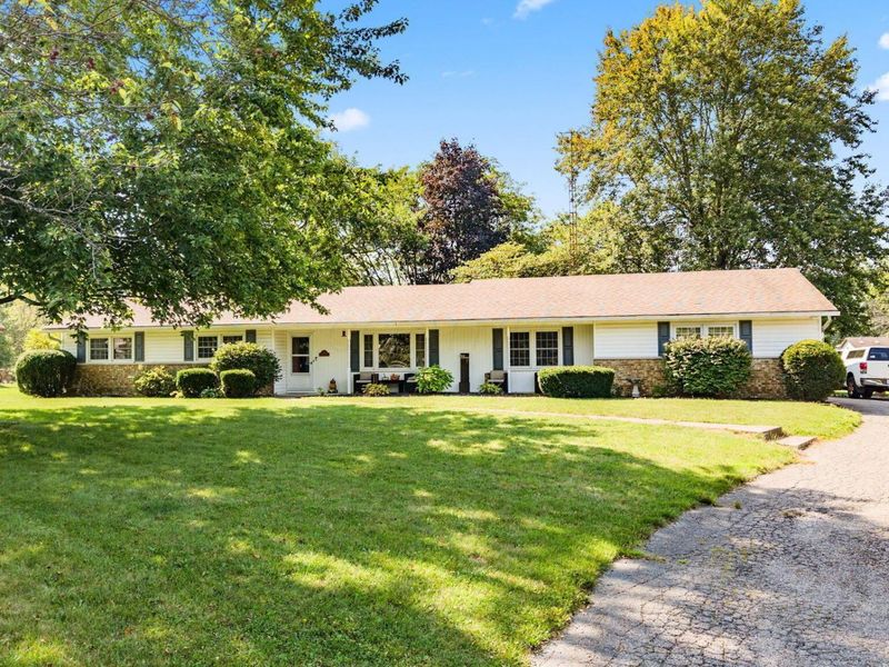 169 Needles Drive SW, Pataskala, OH 43062 Photo 3