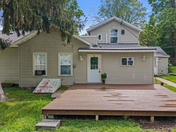 506 2nd Avenue, Baraboo, WI 53913