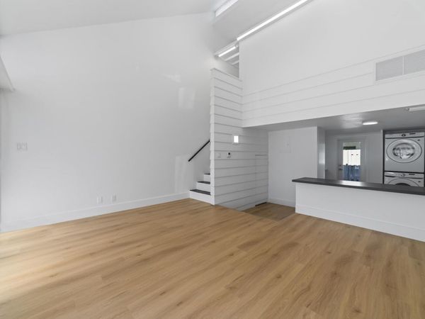 1951 NE 51st Street, Unit 5E, Fort Lauderdale, FL 33308
