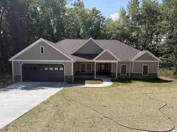 157 E Silver Bell Court, Santa Claus, IN 47579