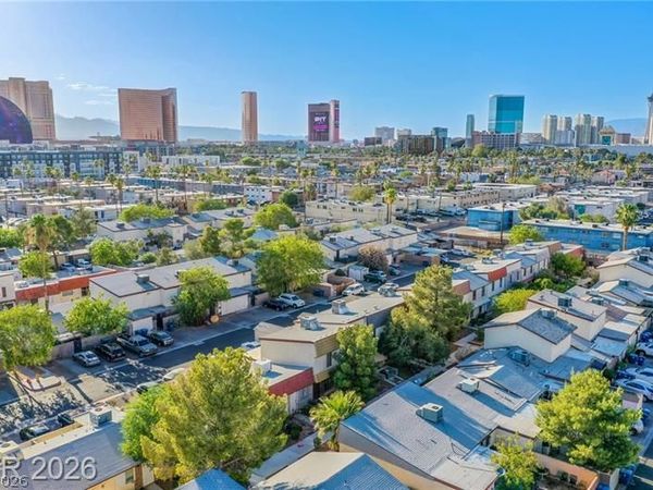3954 Visby Lane , Las Vegas, NV 89119