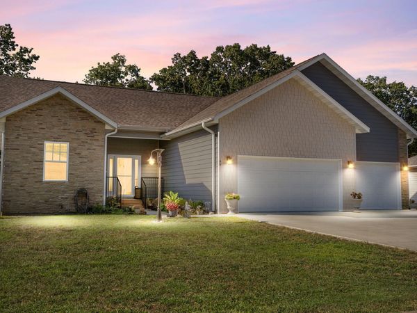 49 E Pine Lane , Reeds Spring, MO 65737
