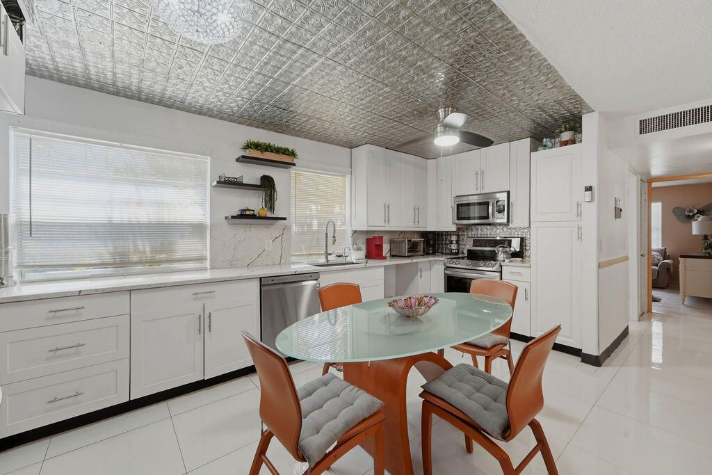 396 Monaco I, Unit 396-I, Delray Beach, FL 33446 Photo
