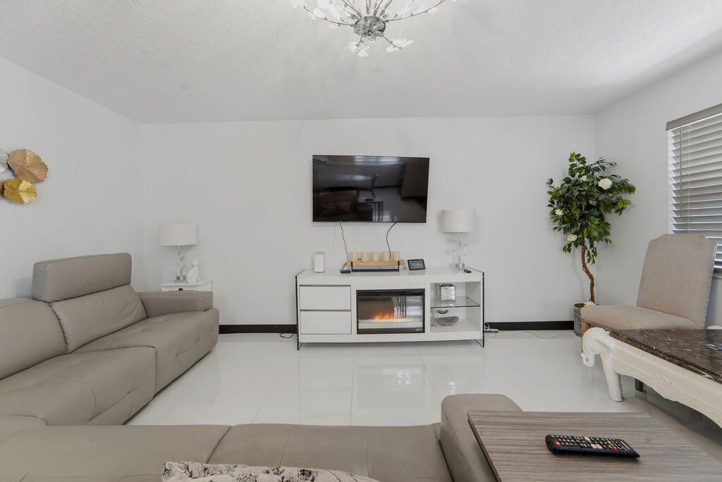 396 Monaco I, Unit 396-I, Delray Beach, FL 33446 Photo