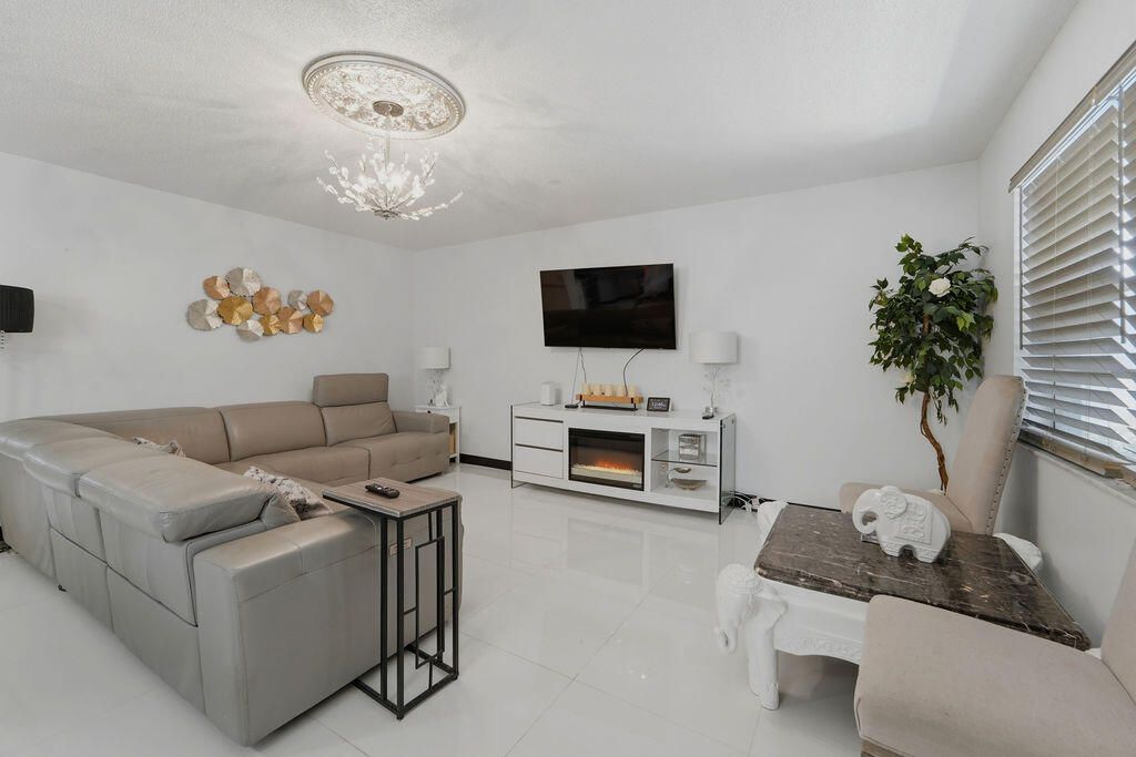 396 Monaco I, Unit 396-I, Delray Beach, FL 33446 Photo
