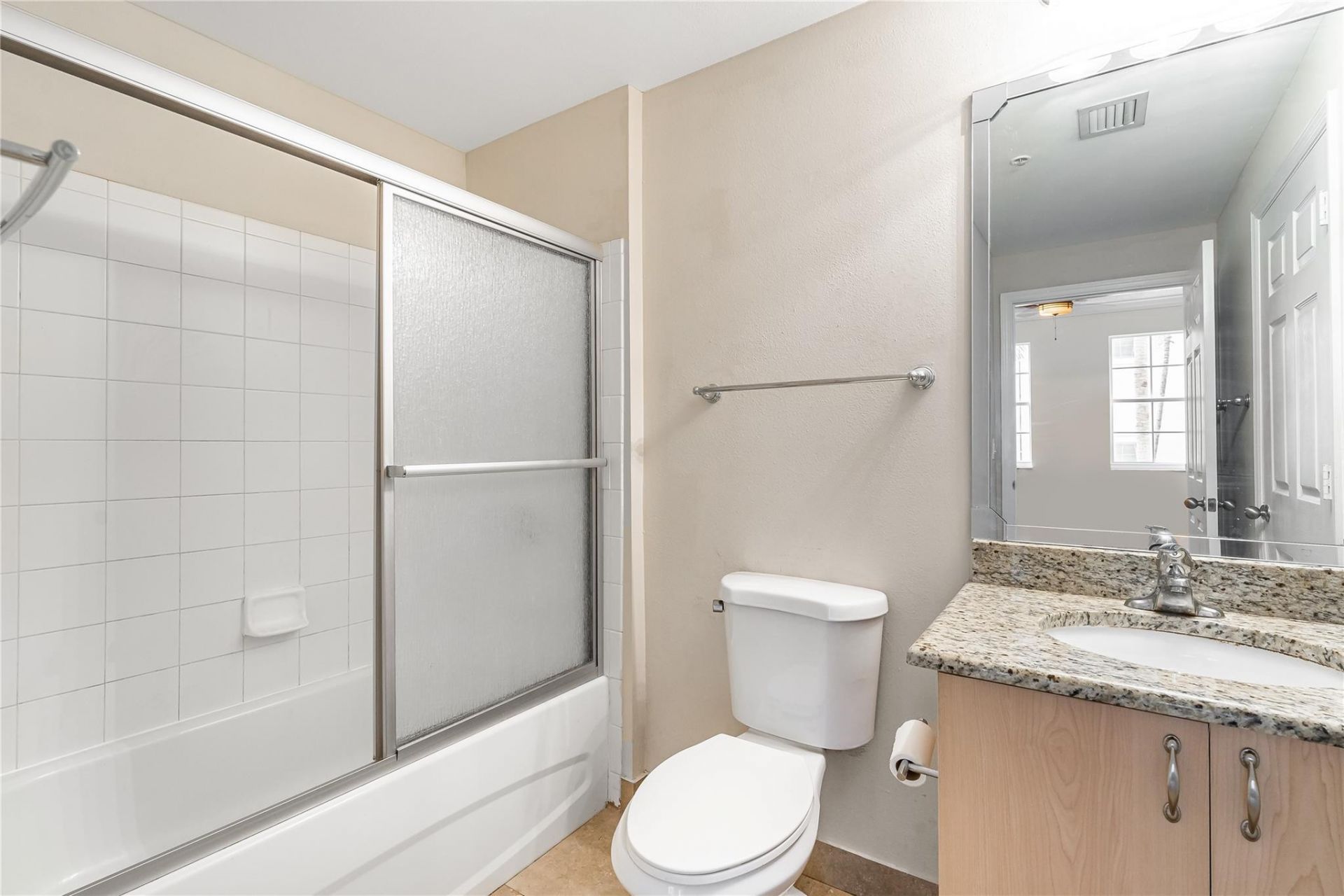 533 NE 3rd Avenue, Unit 319, Fort Lauderdale, FL 33301 Photo