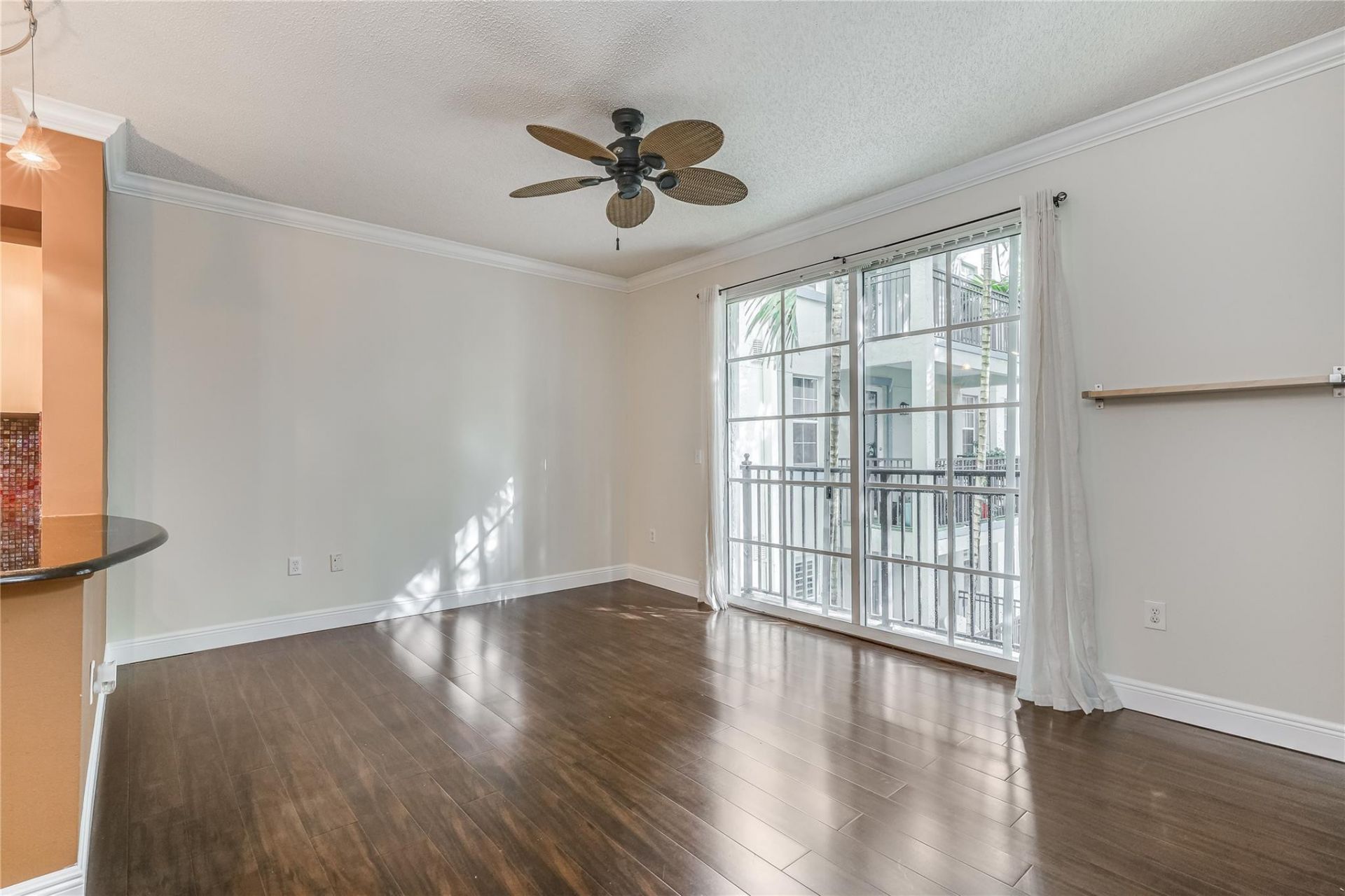 533 NE 3rd Avenue, Unit 319, Fort Lauderdale, FL 33301 Photo