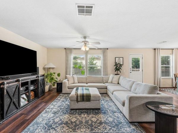 5721 Abby Ann LN , Austin, TX 78747