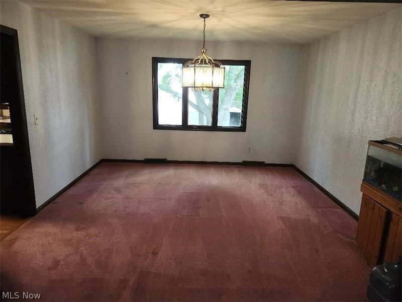 Middleburg Heights, OH 44130 Photo 18