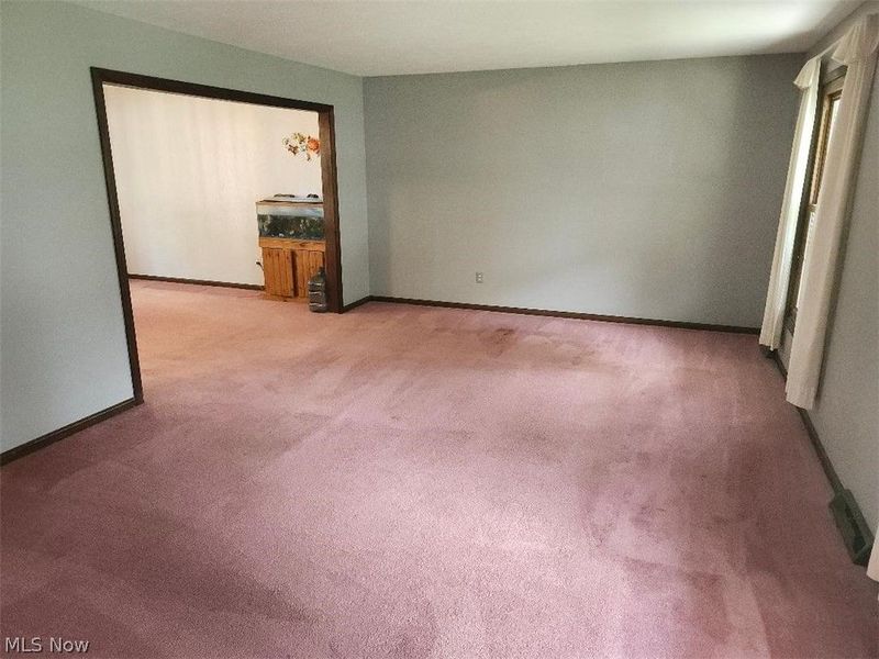 Middleburg Heights, OH 44130 Photo 19