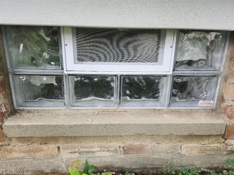 Middleburg Heights, OH 44130 Photo 32