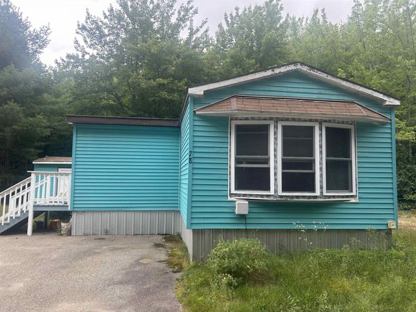 78 Moose Lane, Rochester, NH 03867