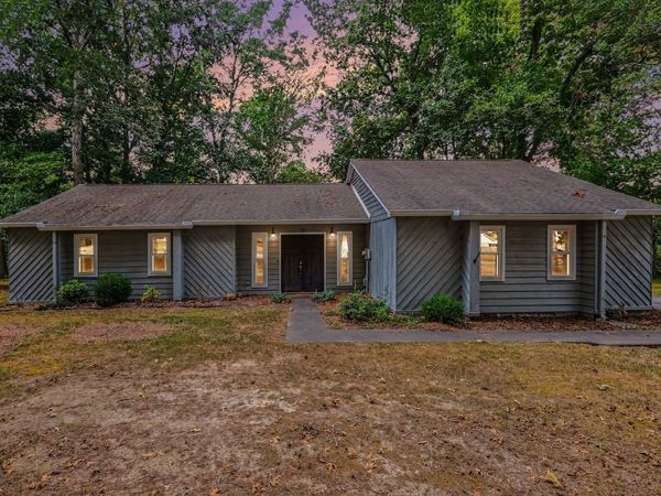 115 Larkway Dr , Tullahoma, TN 37388