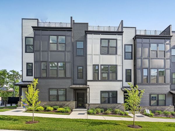 102 Melody Aly , Nashville, TN 37207
