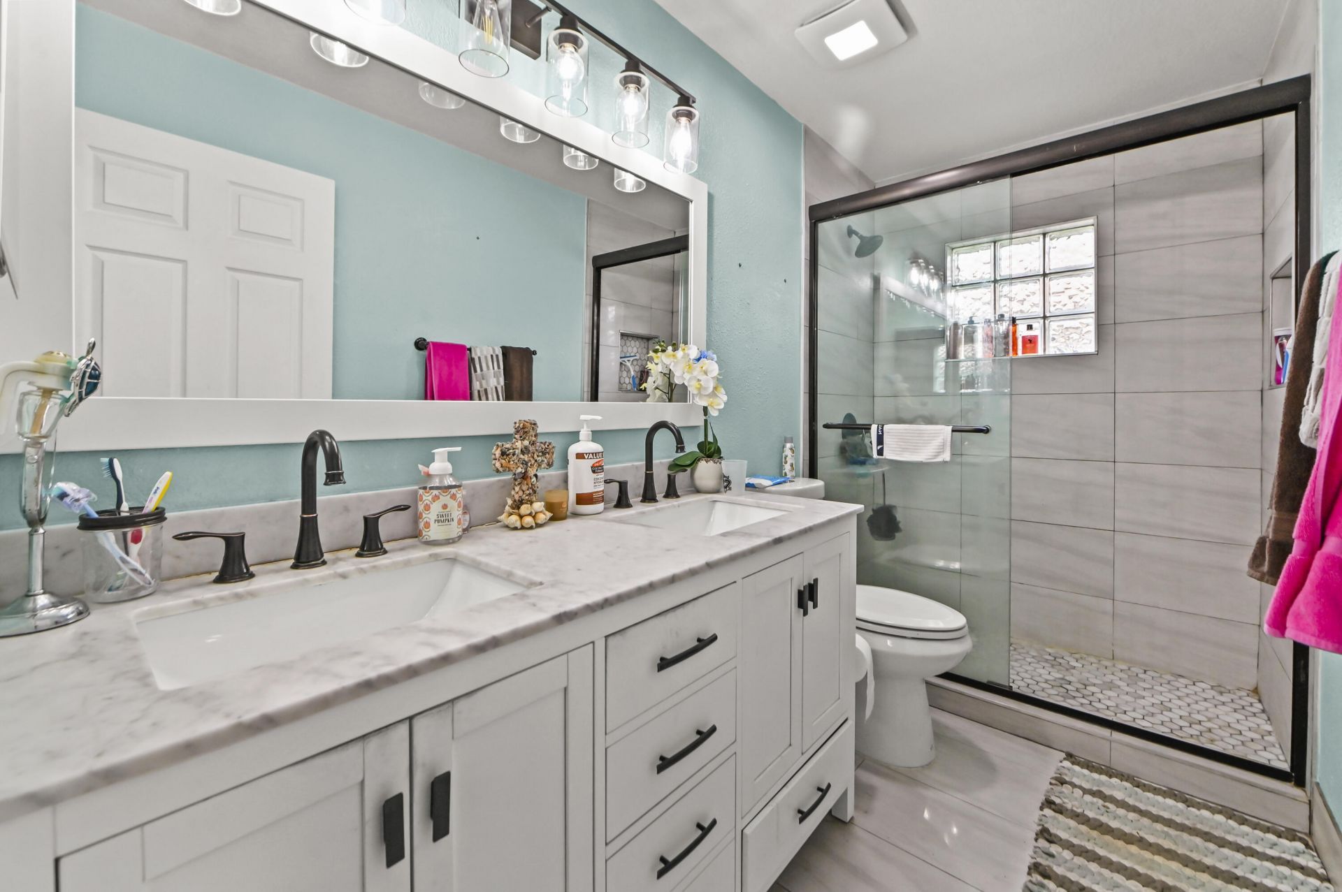1006 Center Stone Lane, Riviera Beach, FL 33404 Photo