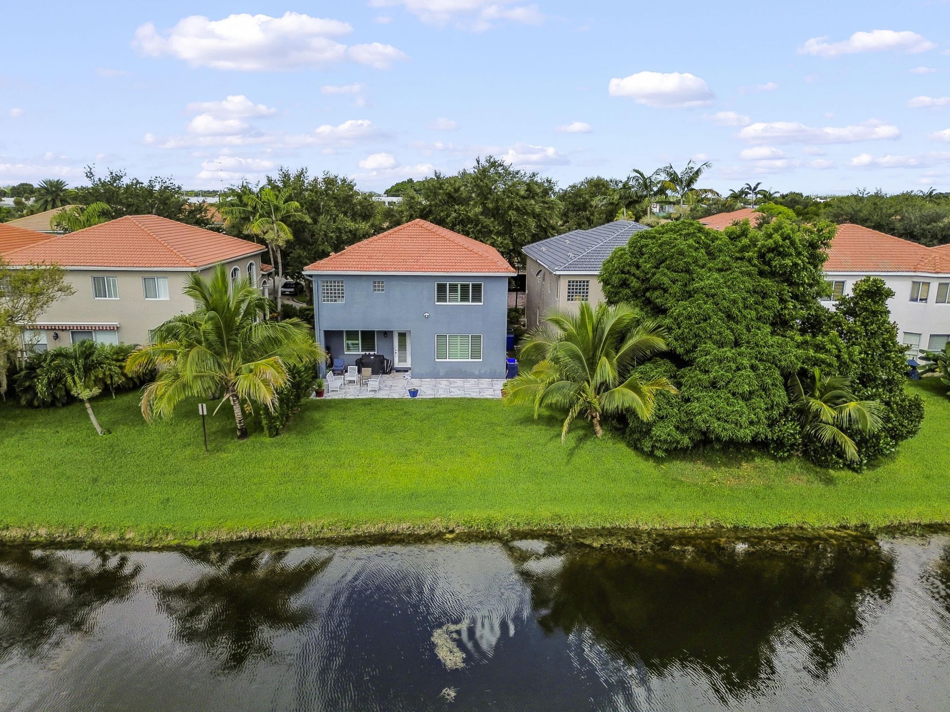 1006 Center Stone Lane, Riviera Beach, FL 33404 Photo