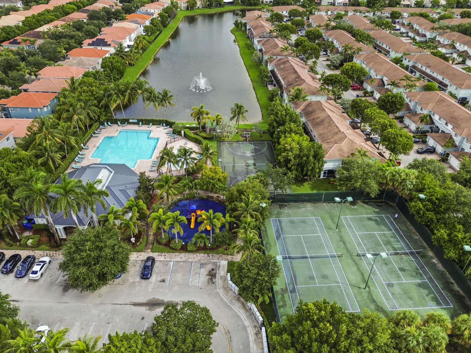 1006 Center Stone Lane, Riviera Beach, FL 33404 Photo