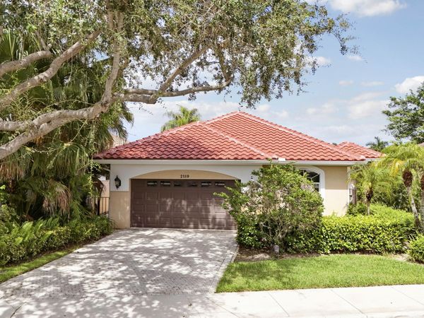 2189 Regents Boulevard, West Palm Beach, FL 33409
