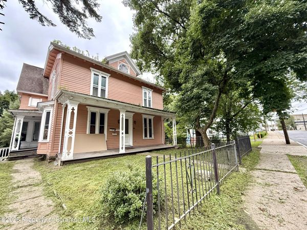 2016 N Main Avenue , Scranton, PA 18508