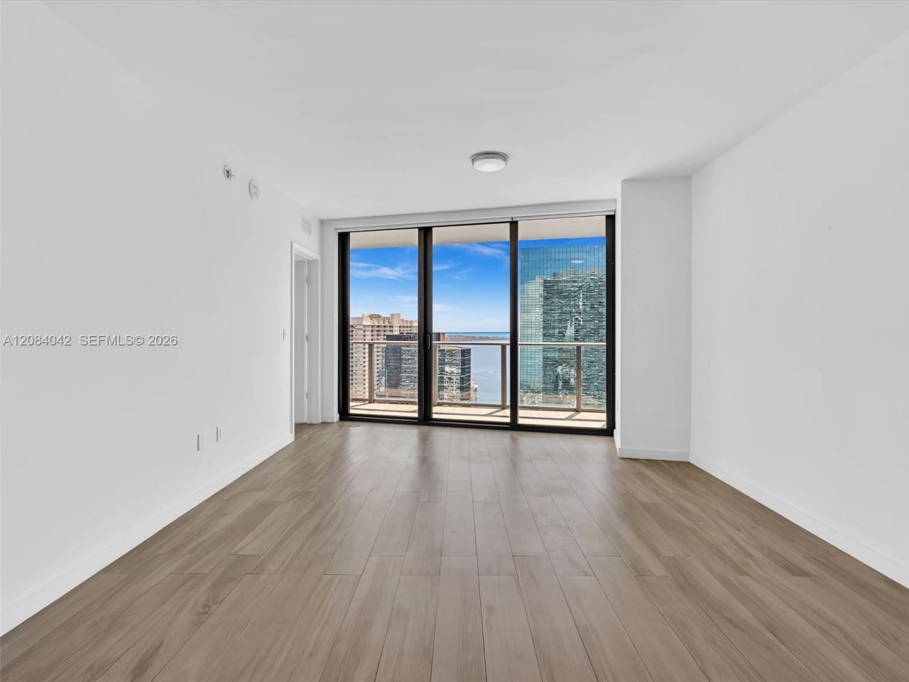 1300 S Miami Ave , Unit 3503, Miami, FL 33130 Photo