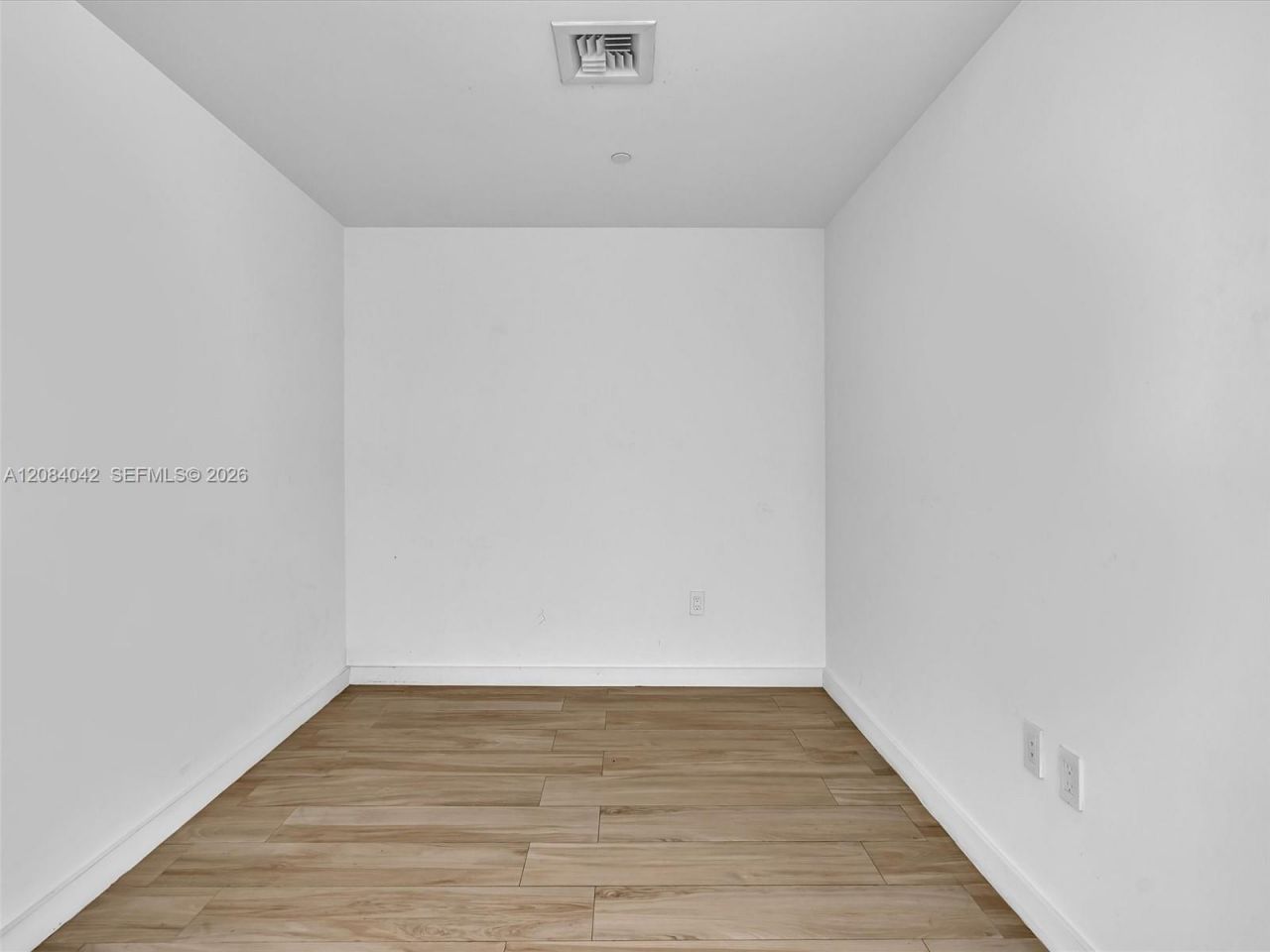 1300 S Miami Ave , Unit 3503, Miami, FL 33130 Photo