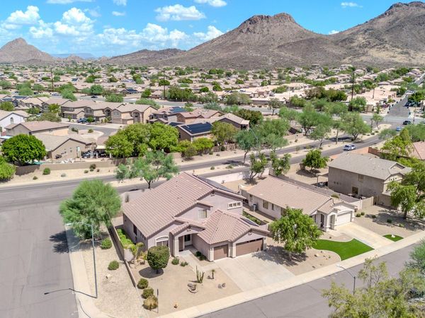6772 W El Cortez Place, Peoria, AZ 85383