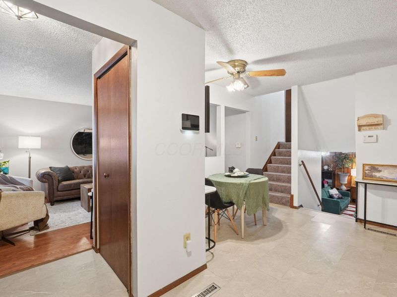 5458 Carbondale Drive, Columbus, OH 43232 Photo 12