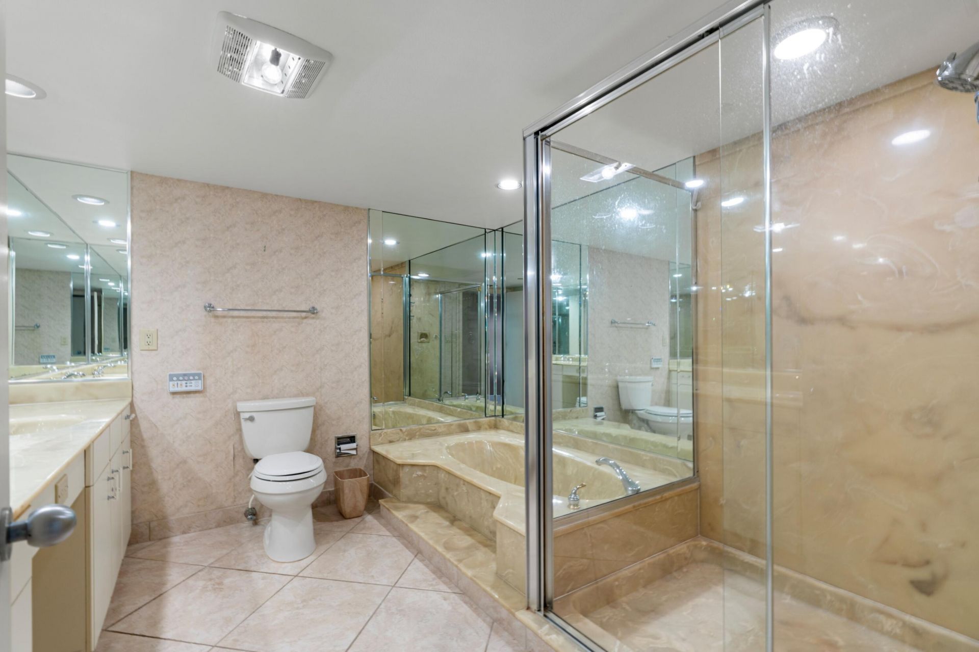 5080 N Ocean Drive, Unit 12C, Singer Island, FL 33404 Photo
