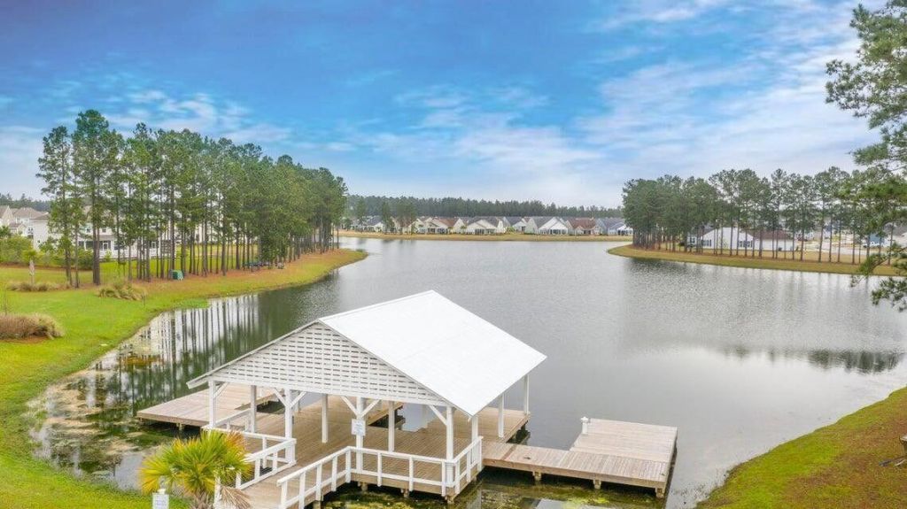 276 Calm Water Way Photo 84