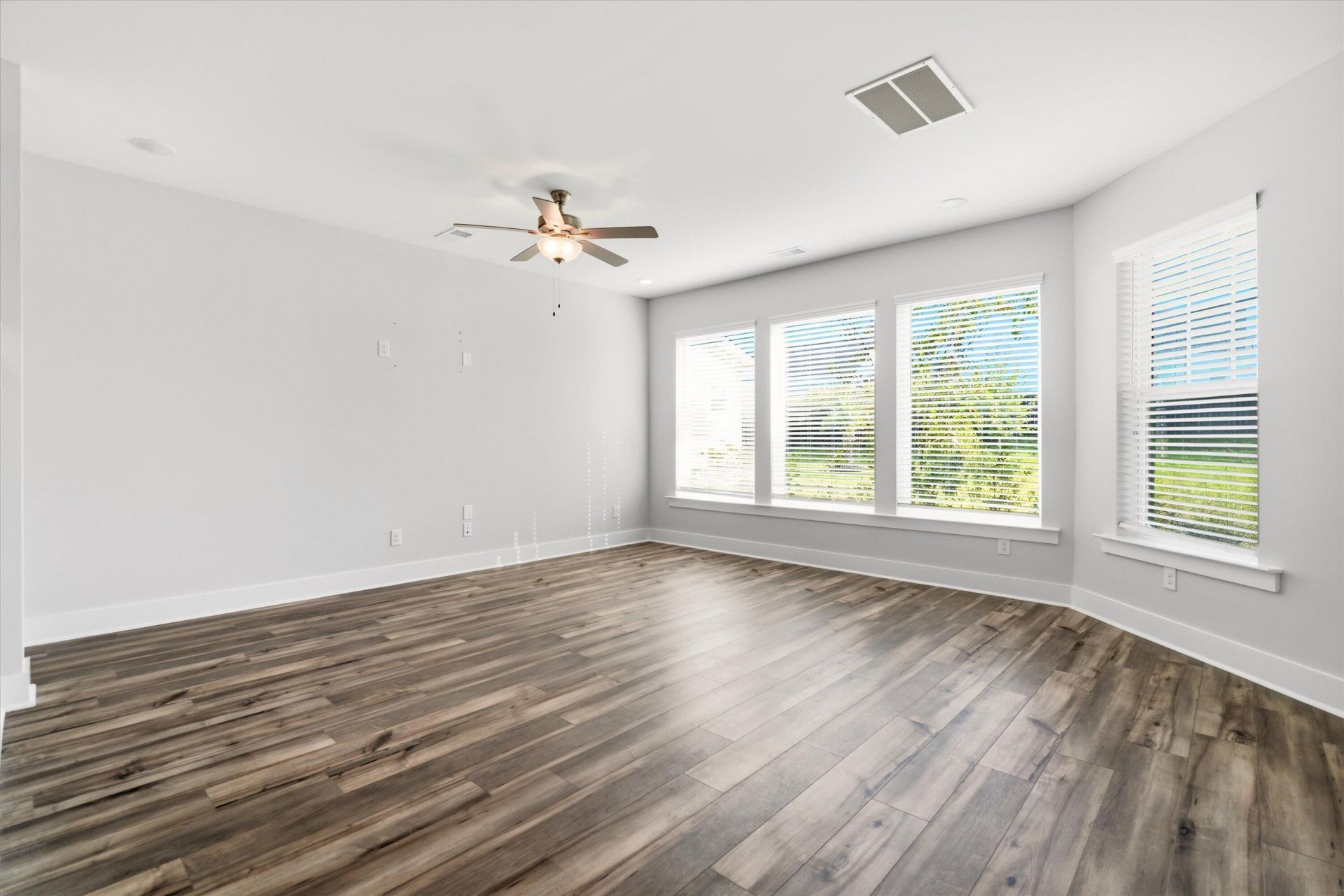 514 Enclave Lane Photo 12