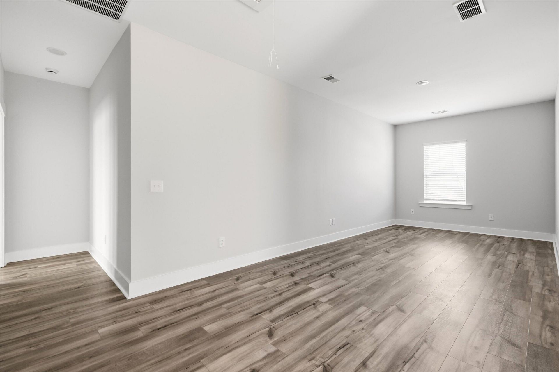 514 Enclave Lane Photo 32