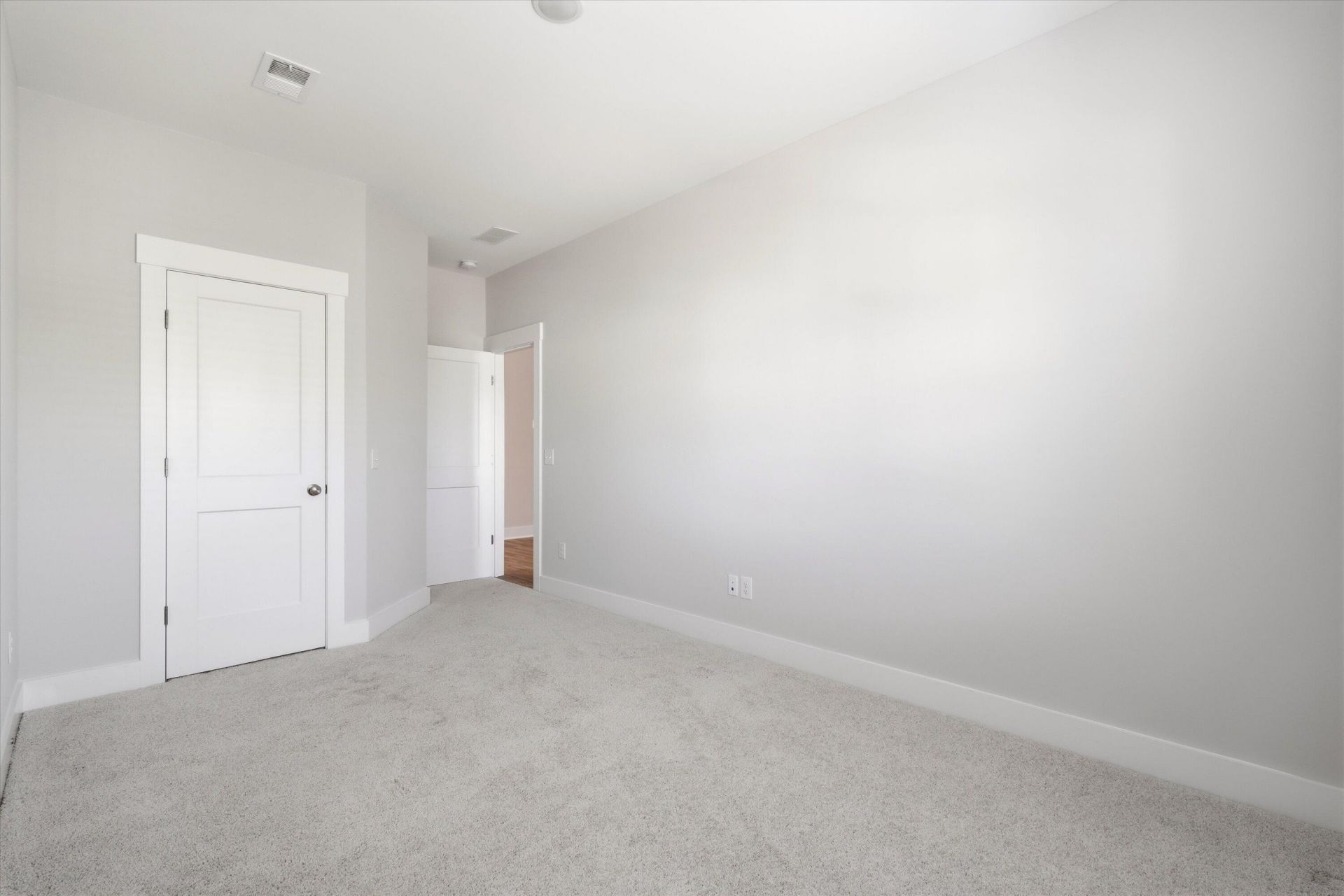 514 Enclave Lane Photo 34